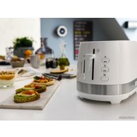Тостер DeLonghi Active Line CTLA 2103.W