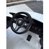 Электромобиль Baby Driver BMW i7 B111 (белый)