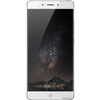 Смартфон ZTE Nubia Z11 4GB/64GB (серебристый)