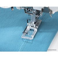 Распошивальная машина Janome CoverPro 3000 Professional