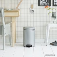 Мусорное ведро Brabantia Pedal Bin NewIcon 12 л (серый металлик)