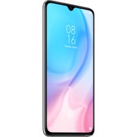 Смартфон Xiaomi Mi 9 Lite 6GB/64GB международная версия (белый)