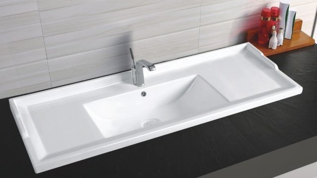 

Умывальник CeramaLux NYJ840-100