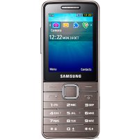 Кнопочный телефон Samsung S5610