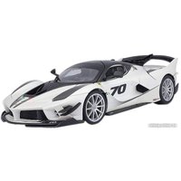 Легковой автомобиль Bburago Ferrari FXX-K Evo 18-16012 (серебристый)