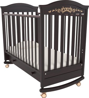 Классическая детская кроватка Гандылян Даниэль Люкс (махагон, качалка-колесо)