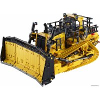 Конструктор LEGO Technic 42131 Бульдозер Cat D11 на пульте управления