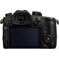 Беззеркальный фотоаппарат Panasonic Lumix DC-GH5 Body