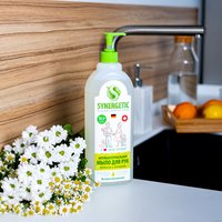  Synergetic Антибактериальное мыло Мелисса и ромашка 1 л