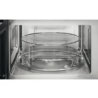 Микроволновая печь Electrolux EMS21400S