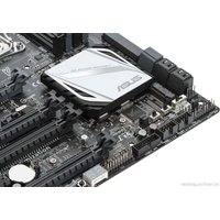 Материнская плата ASUS X99-A