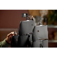 Конструктор LEGO Icons 10365 Пираты Карибского моря: Черная жемчужина