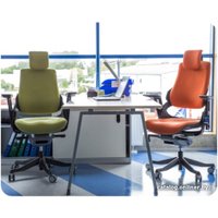 Офисное кресло UNIQUE Wau 2 BL403 (белый/бургунди)