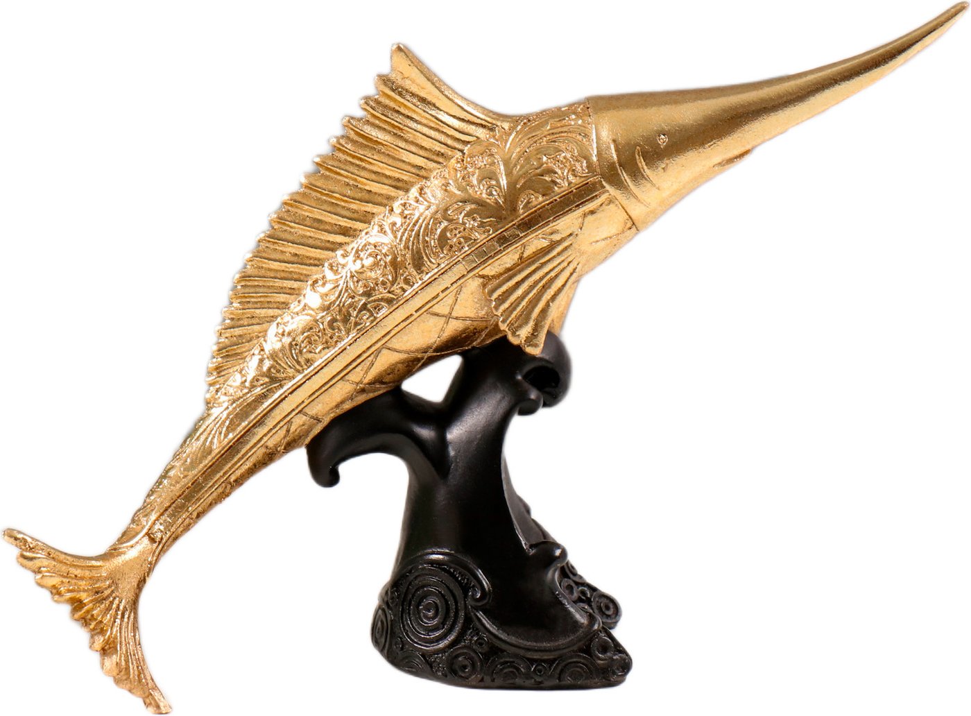 

Статуэтка Sima-Land Меч-рыба золотая с узорами 10203903