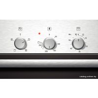 Электрический духовой шкаф Bosch HBN211E4