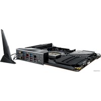Материнская плата ASUS ROG Zenith II Extreme