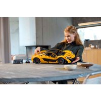 Конструктор LEGO Technic 42172 McLaren P1