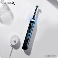 Электрическая зубная щетка Oral-B Genius X Cross Action D706.513.6 (черный)