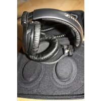 Наушники Sennheiser HD 380 PRO