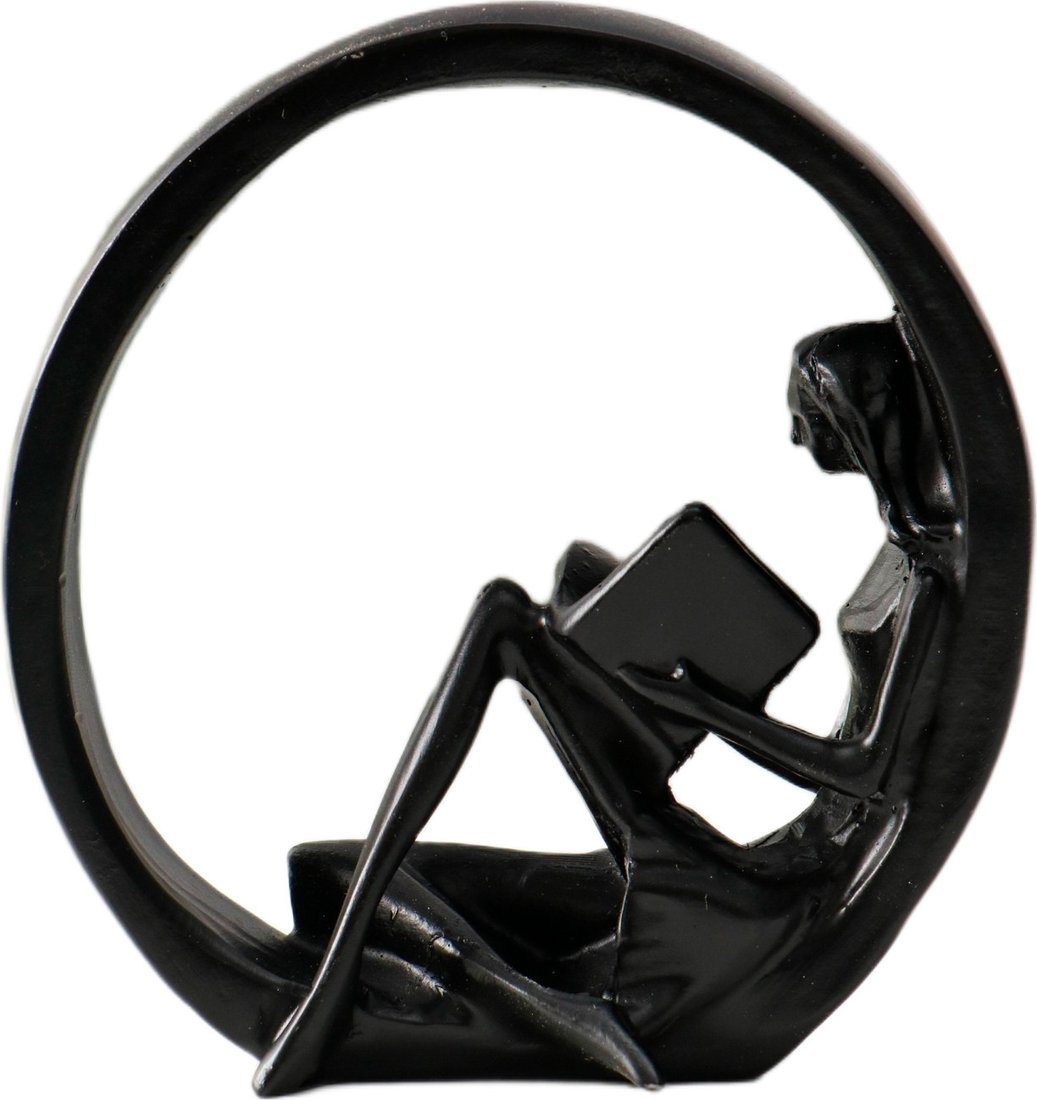 

Статуэтка Sima-Land Девушка читает книгу 10915298