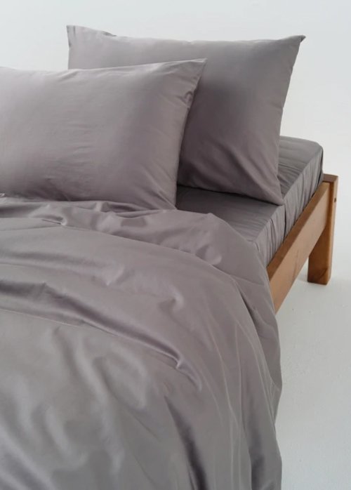 

1.5-спальный комплект постельного белья GoodNight Сатин Делюкс 1.5 401427 (тауп)