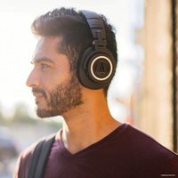 Наушники Audio-Technica ATH-M50xBT (черный)