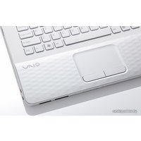 Ноутбук Sony VAIO VPC-EJ2L1R/W