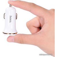 Автомобильное зарядное Hoco Z1 (белый)