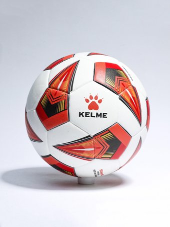 Футбольный мяч Kelme Heat Bonded Football 8401QU5115-107 (размер 5, белый/красный)