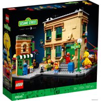Конструктор LEGO Ideas 21324 Улица Сезам, 123