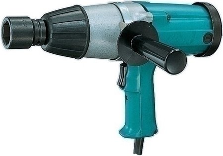 

Гайковерт Makita 6906