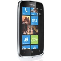 Смартфон Nokia Lumia 610