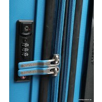 Чемодан-спиннер American Tourister Bon Air DLX Blue 75 см