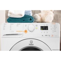 Стирально-сушильная машина Indesit XWDA 751680X W