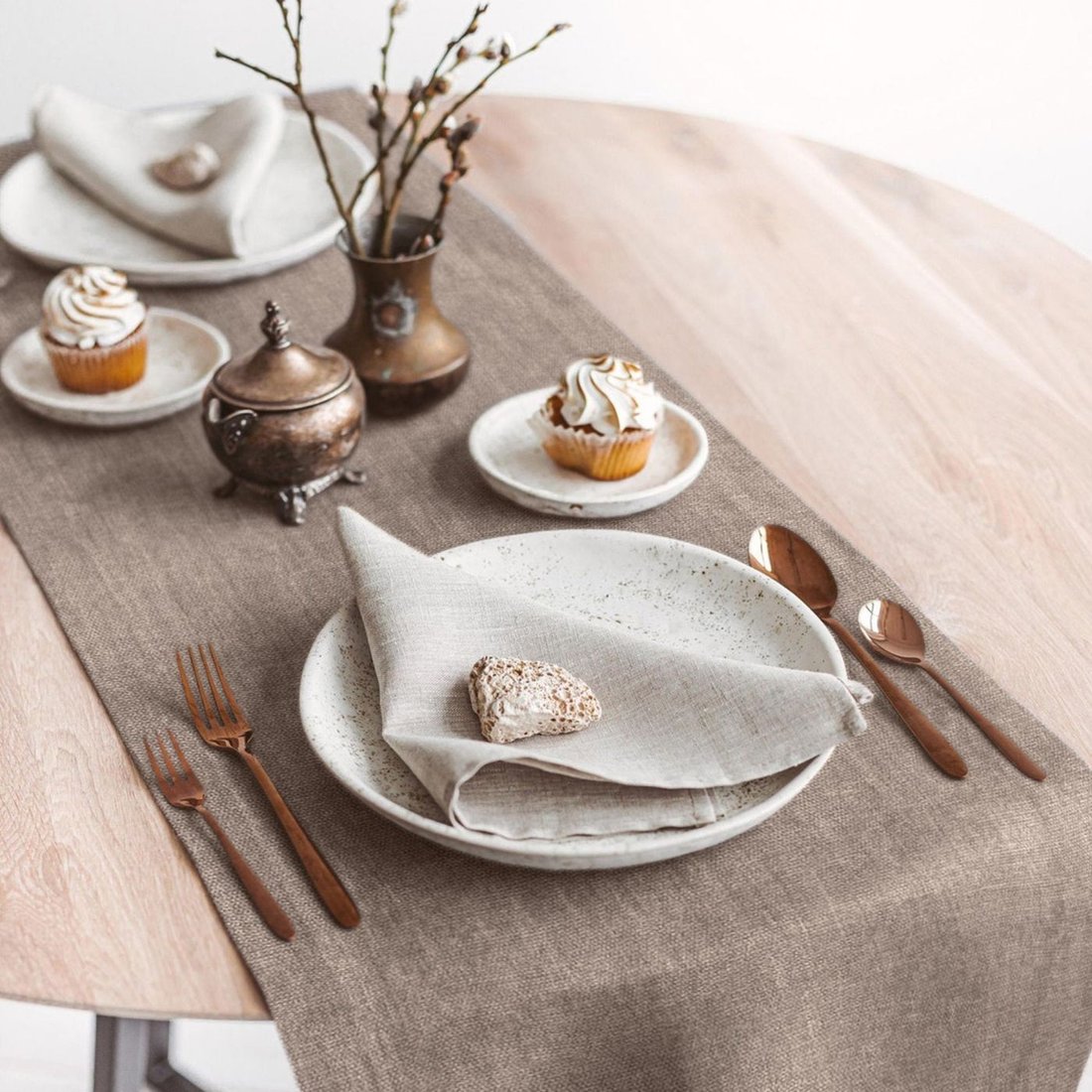 

Дорожка на стол Волшебная ночь 40x140 776596 (какао)