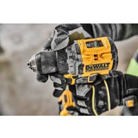 Дрель-шуруповерт DeWalt DCD800H2T (с 2-мя АКБ 5 Ач, кейс)