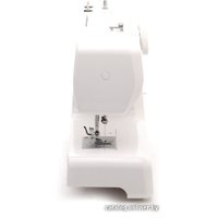 Электромеханическая швейная машина Janome 2323