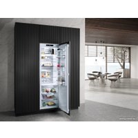 Однокамерный холодильник Miele K 7773 D