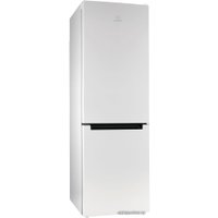 Холодильник Indesit DS 4180 W