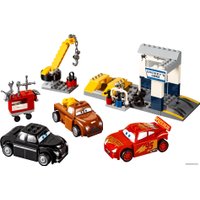 Конструктор LEGO Juniors 10743 Гараж Смоуки