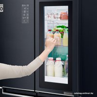 Четырёхдверный холодильник LG GC-Q22FTBKL