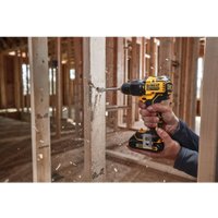 Ударная дрель-шуруповерт DeWalt DCD709NT (без АКБ, кейс)