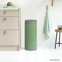 Мусорное ведро Brabantia Touch Bin New 30 л (зеленый мох)