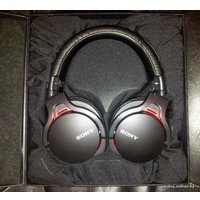 Наушники Sony MDR-1RBT