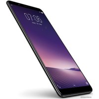 Смартфон Vivo V7+ 4GB/64GB (черный)