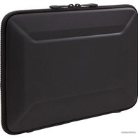 Чехол Thule Gauntlet MacBook Pro Sleeve 16 TGSE2357BLK