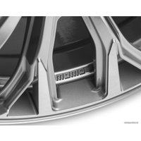 Литые диски Momo RF-02 20x10" 5x112мм DIA 66.6мм ET 25мм TSB