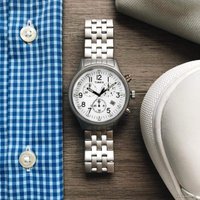 Наручные часы Timex TW2R68900