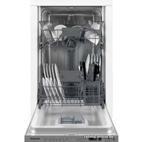 Встраиваемая посудомоечная машина Hotpoint HIS 1D67