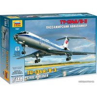 Сборная модель Звезда Пассажирский авиалайнер Ту-134А/Б-3